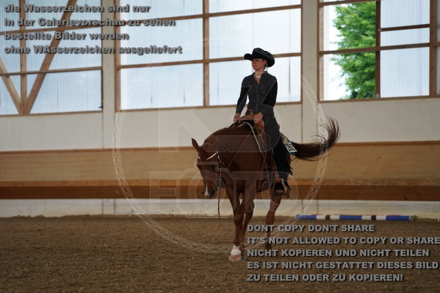 s_A_902629.JPG